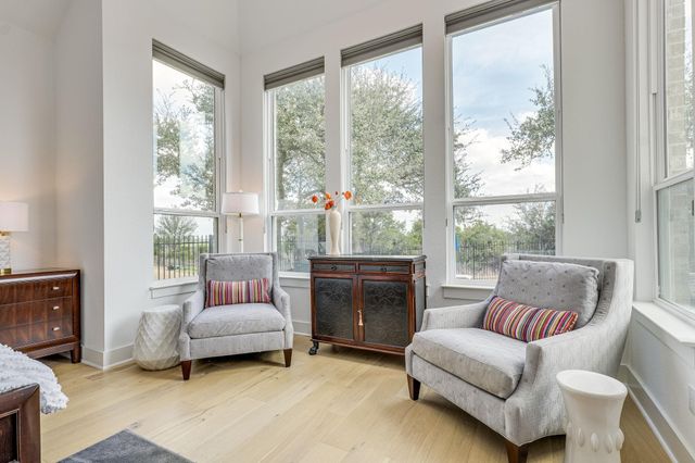 768 Two Creeks LN, Austin, TX 78737