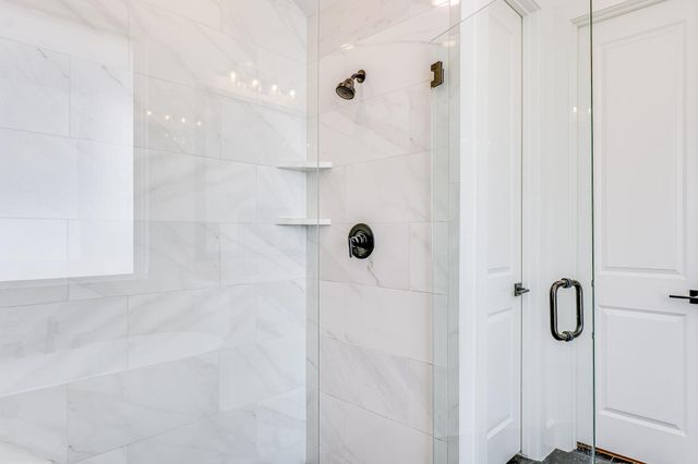 768 Two Creeks LN, Austin, TX 78737