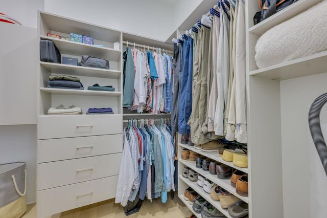 768 Two Creeks LN, Austin, TX 78737