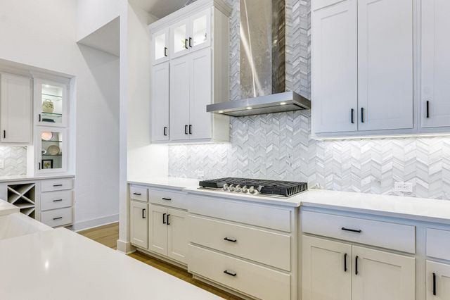 768 Two Creeks LN, Austin, TX 78737