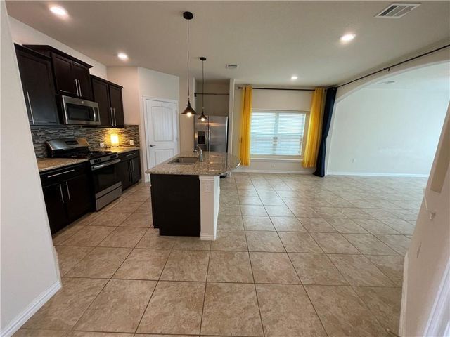 3917 Alpine Autumn DR, Austin, TX 78744