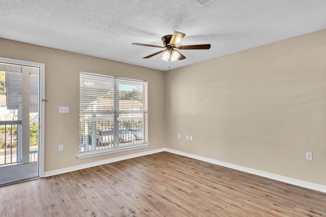 770 Rockport Court 9, Fort Walton Beach, FL 32548