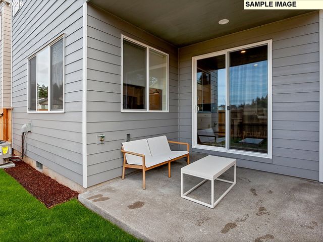 17499 Sw Grand Ave, Tigard, OR 97140