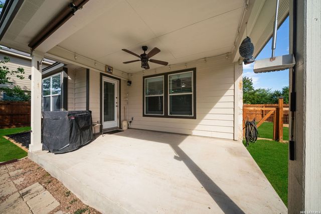 11123 PALOMINO BND, San Antonio, TX 78254