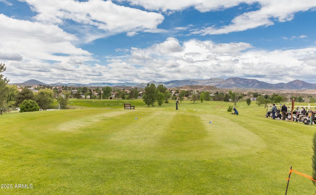 Image 10 of property listing at 1049 N Arrowhead Lane 645, Dewey, AZ 86327