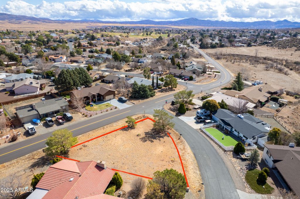 Image 3 of property listing at 1049 N Arrowhead Lane 645, Dewey, AZ 86327