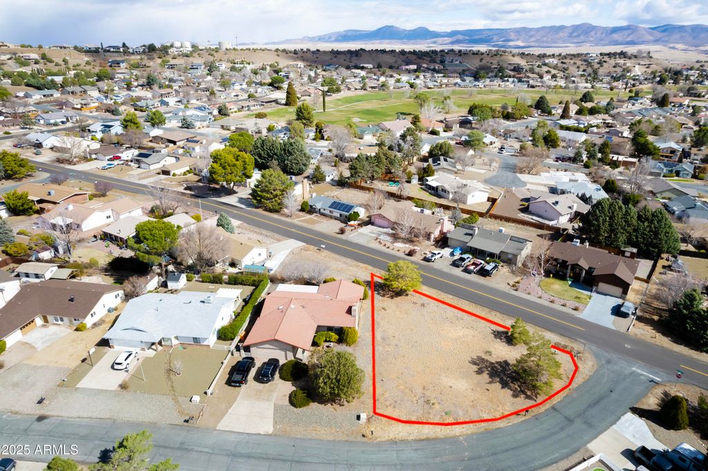 Image 4 of property listing at 1049 N Arrowhead Lane 645, Dewey, AZ 86327