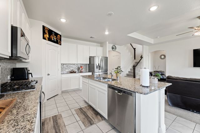 6221 Heron Drive, Celina, TX 76227