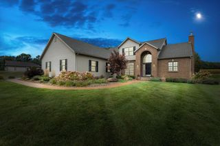 66082 Blackberry, Edwardsburg, MI 49112