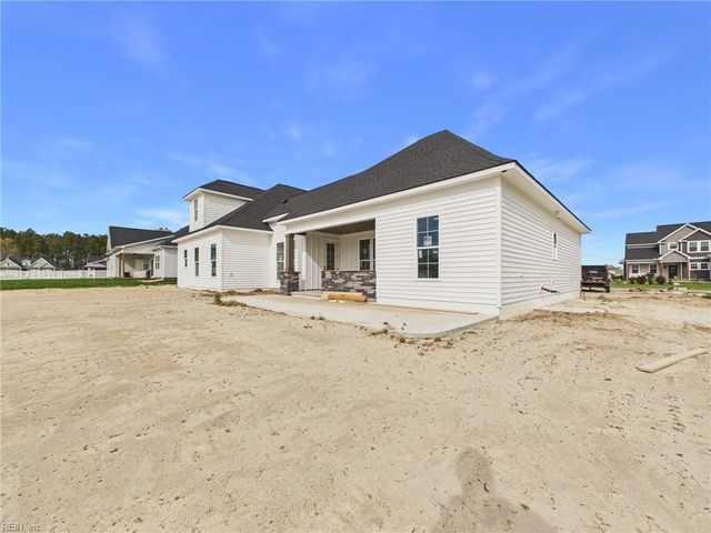 109 Lands End DR, Elizabeth City, NC 27909