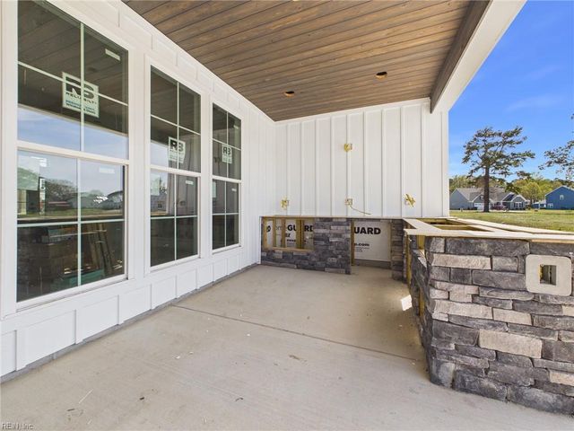 109 Lands End DR, Elizabeth City, NC 27909