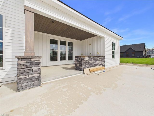 109 Lands End DR, Elizabeth City, NC 27909