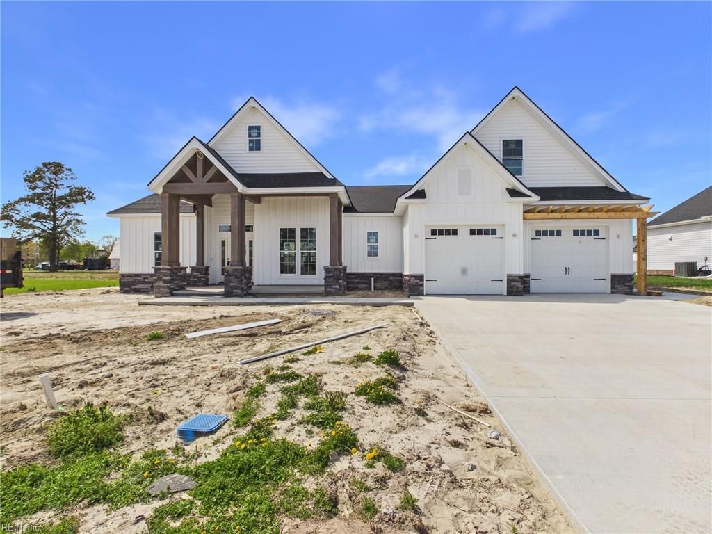 109 Lands End DR, Elizabeth City, NC 27909