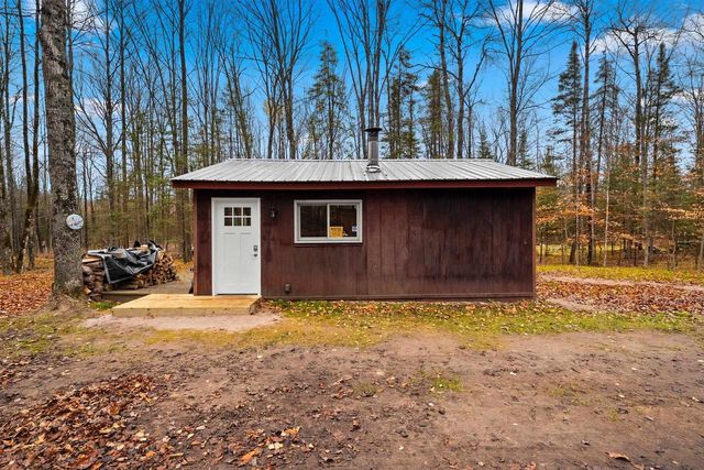 W5065 BEAR PAW ROAD, Amberg, WI 54102