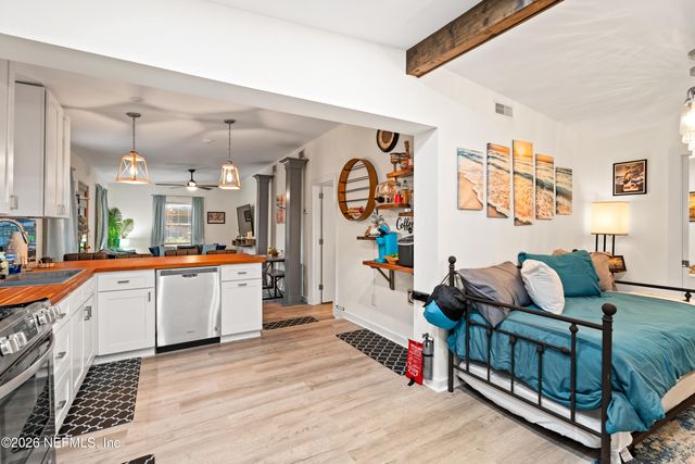 1075 ANASTASIA Boulevard, St. Augustine, FL 32080