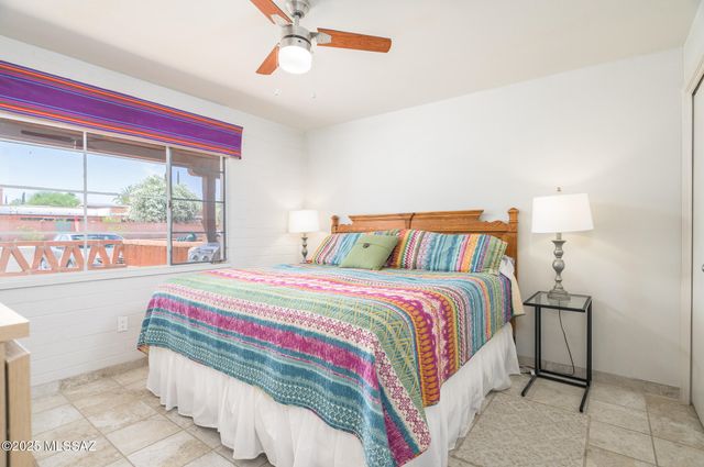 233 S Paseo Tierra Apt D, Green Valley, AZ 85614