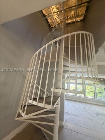 1524 NE 18th Ave, Fort Lauderdale, FL 33304