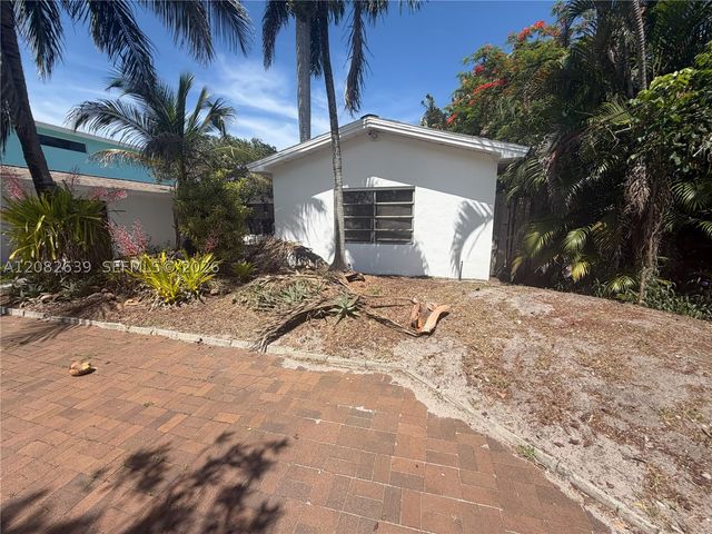 1524 NE 18th Ave, Fort Lauderdale, FL 33304