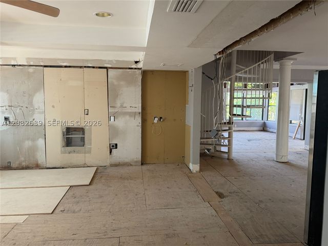 1524 NE 18th Ave, Fort Lauderdale, FL 33304