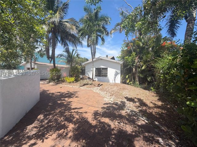 1524 NE 18th Ave, Fort Lauderdale, FL 33304