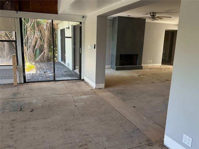 1524 NE 18th Ave, Fort Lauderdale, FL 33304