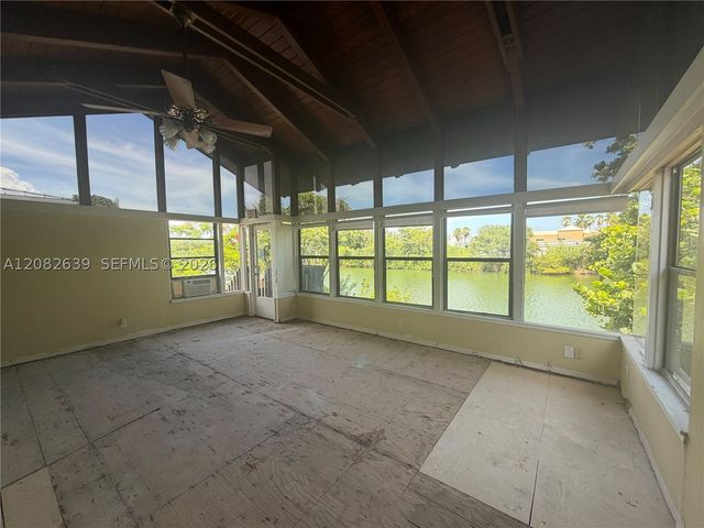 1524 NE 18th Ave, Fort Lauderdale, FL 33304