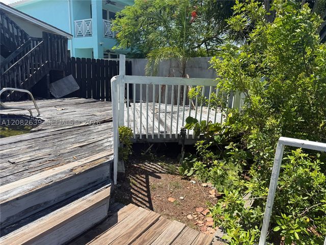 1524 NE 18th Ave, Fort Lauderdale, FL 33304