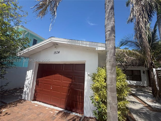 1524 NE 18th Ave, Fort Lauderdale, FL 33304