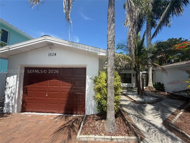 1524 NE 18th Ave, Fort Lauderdale, FL 33304