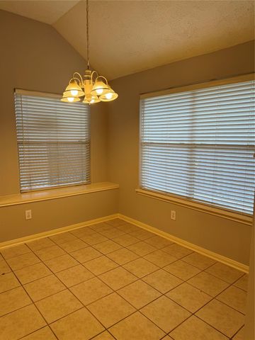 2711 Kimbleton Court, Houston, TX 77082