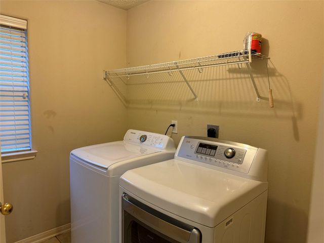 2711 Kimbleton Court, Houston, TX 77082