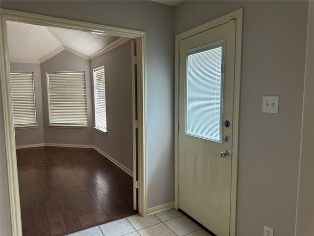 2711 Kimbleton Court, Houston, TX 77082