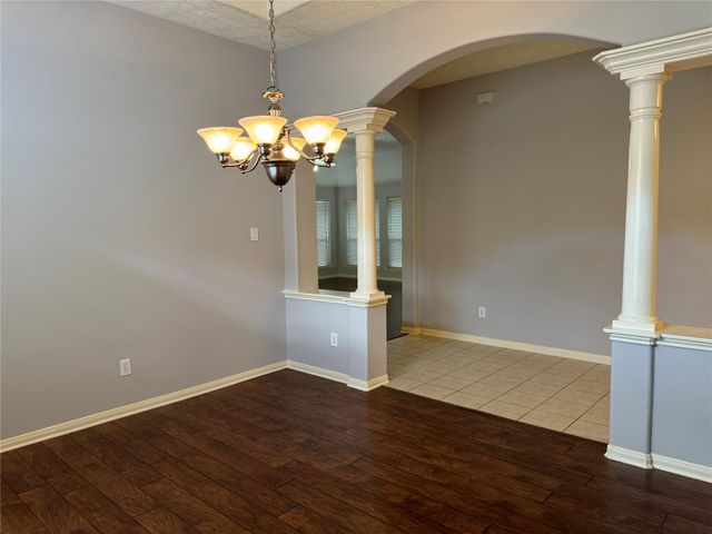 2711 Kimbleton Court, Houston, TX 77082