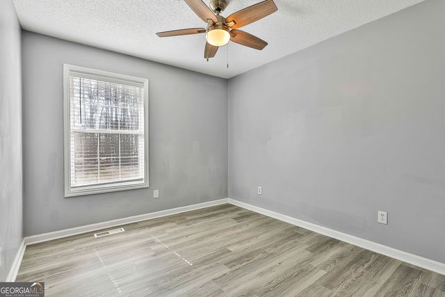 1209 N Hampton Drive, Hampton, GA 30228