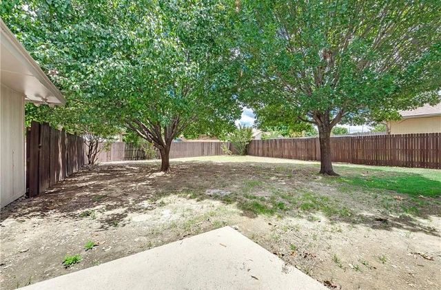 2303 Silverthorne Drive, Dallas, TX 75287