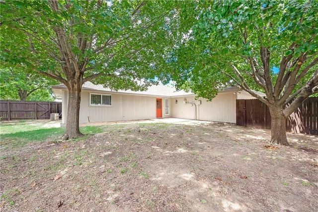 2303 Silverthorne Drive, Dallas, TX 75287