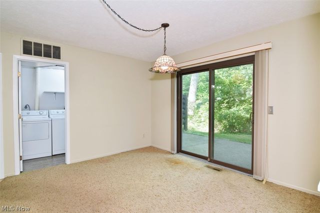 7024 Buckhurst Place, Concord Twp, OH 44060