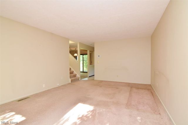 7024 Buckhurst Place, Concord Twp, OH 44060
