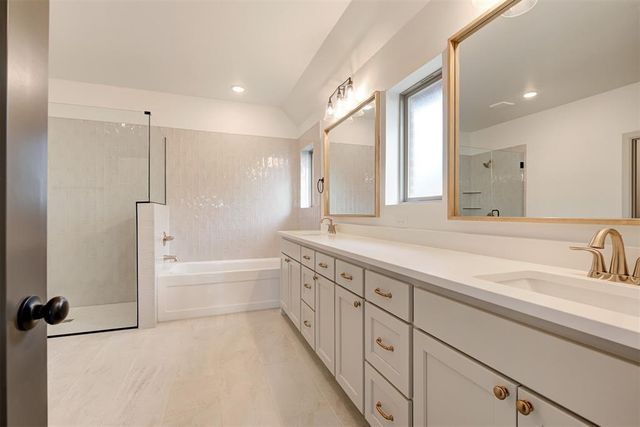 7916 Amber Ridge Drive, Edmond, OK 73034