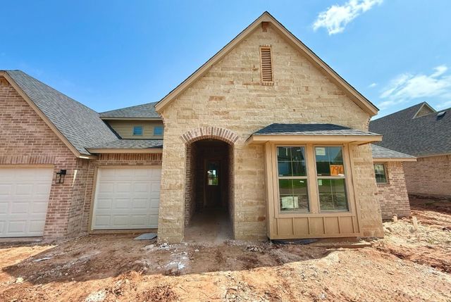 7916 Amber Ridge Drive, Edmond, OK 73034
