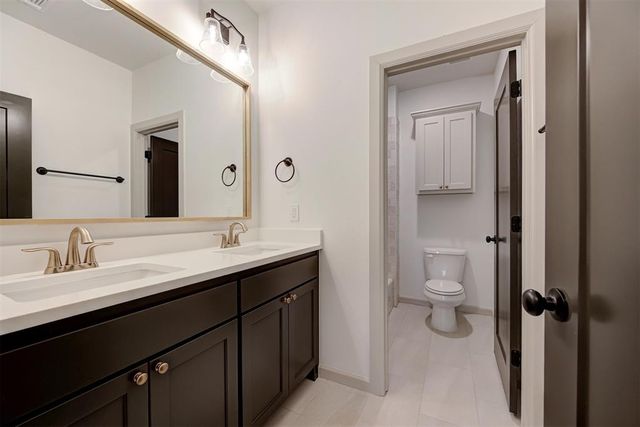 7916 Amber Ridge Drive, Edmond, OK 73034