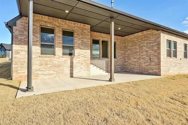 7916 Amber Ridge Drive, Edmond, OK 73034