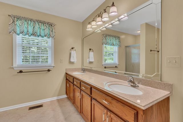 2417 Sowell Mill Pike, Columbia, TN 38401