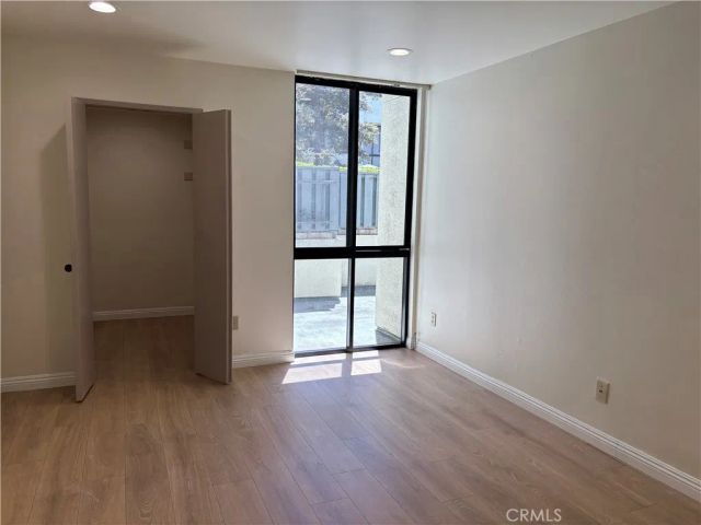 222 S Central Ave 112, Los Angeles, CA 90012