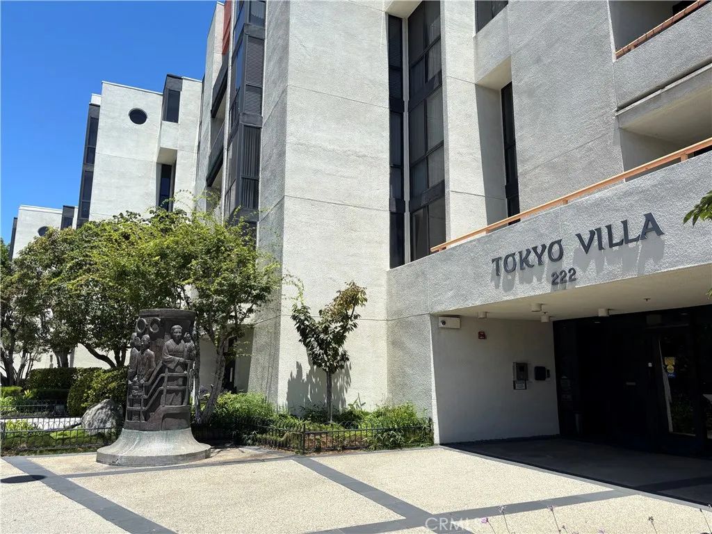 222 S Central Ave 112, Los Angeles, CA 90012