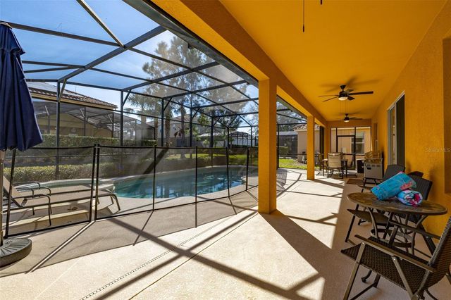 4064 OAKTREE DRIVE, Davenport, FL 33837