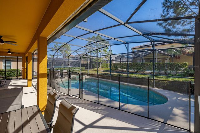 4064 OAKTREE DRIVE, Davenport, FL 33837