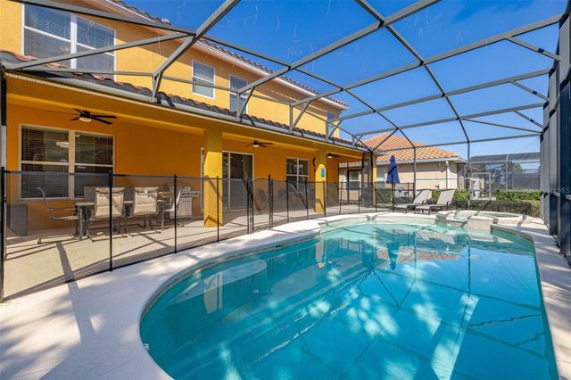 4064 OAKTREE DRIVE, Davenport, FL 33837