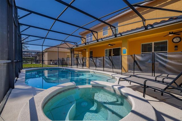 4064 OAKTREE DRIVE, Davenport, FL 33837