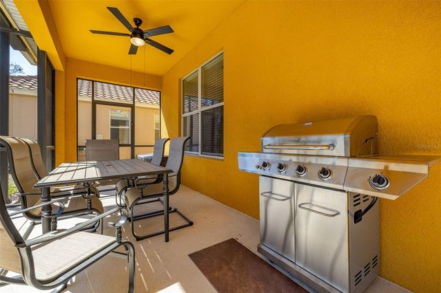 4064 OAKTREE DRIVE, Davenport, FL 33837